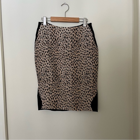 DVF "Emma" Leopard Mini Skirt - Picture 3 of 9